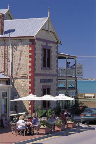 Anchorage Seafront Hotel - New South Wales Tourism  3