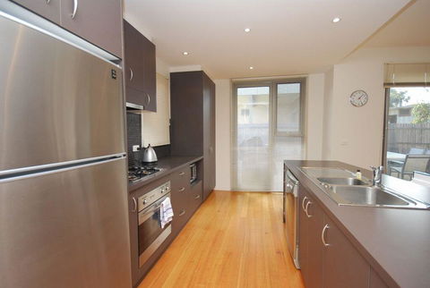 Anderson Townhouse 2-39 - New South Wales Tourism  3