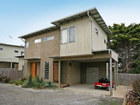 Book Torquay Accommodation Vacations New South Wales Tourism New South Wales Tourism 