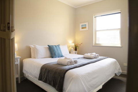 Angaston Mews - New South Wales Tourism  3