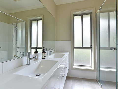 Angophora @ The Vintage - New South Wales Tourism  3