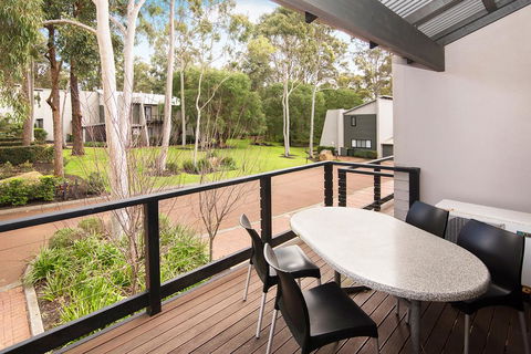 Apartment 115 - Located On The Main Street - New South Wales Tourism  1