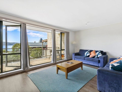 APARTMENT 29 PACIFIC APARTMENTS - Grand Escape With Ocean Views - New South Wales Tourism  2