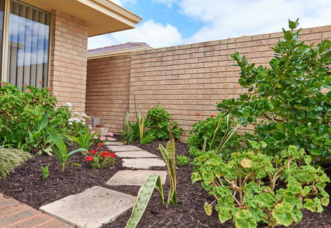 API Busselton Seaside Escape Apartments - New South Wales Tourism  2