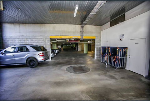 APOLLO 13 STUDIO - Free Wifi, Opposite Beach! - New South Wales Tourism  2