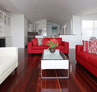 Aqua Luna - New South Wales Tourism 
