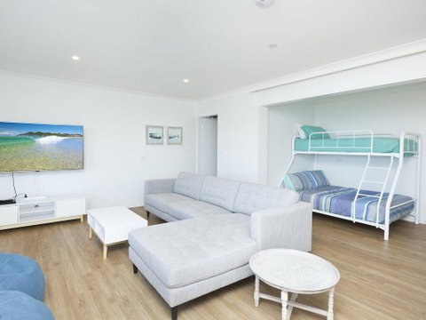 Aqua Palm With Sweeping One Mile Views - New South Wales Tourism  2