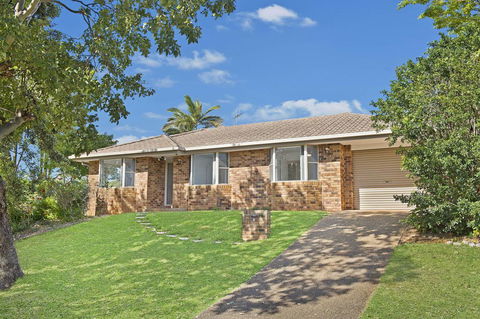 Aqualuna At Lighthouse Beach 8 Capalla Court - New South Wales Tourism  0
