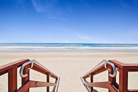 Aqueous Apartment - New South Wales Tourism  3
