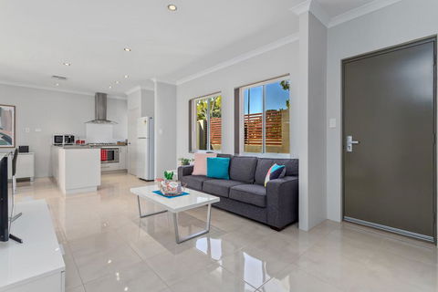 Ardross Short Stays - New South Wales Tourism  2
