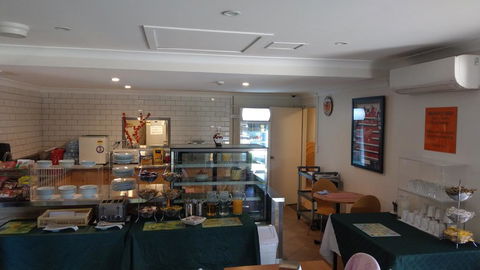Arena Hotel (formerly Sleep Express Motel) - New South Wales Tourism  1