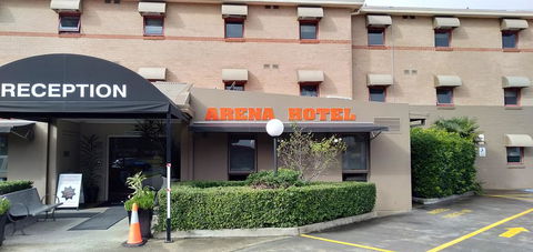 Arena Hotel (formerly Sleep Express Motel) - New South Wales Tourism  0