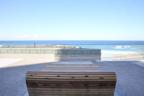 Arena On The Beach - New South Wales Tourism  3