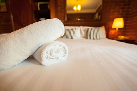 Armour Motor Inn - New South Wales Tourism  2