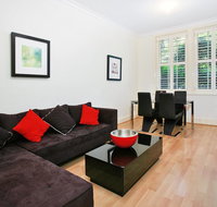 Art Deco in the Cul-de-Sac - Spacious Executive 1BR Potts Point Apartment in Quiet Cul-de-Sac - New South Wales Tourism 