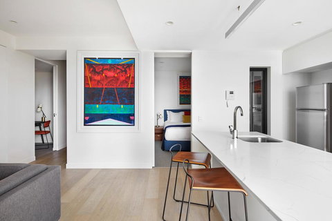 Art Series - The Johnson - New South Wales Tourism  1