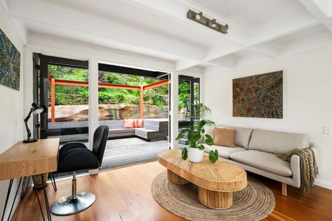 Luxury Escape - 4bd Home And Courtyard In Castlecrag - New South Wales Tourism  3