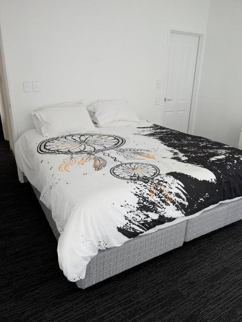 Mannum River Rentals - New South Wales Tourism  1