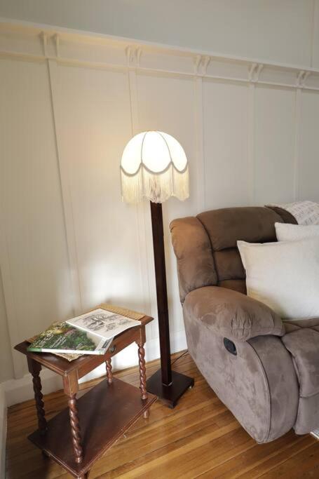 Manor Cottage - New South Wales Tourism  1