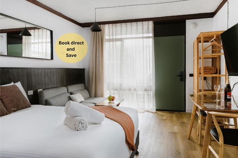 M Hotel - New South Wales Tourism  0