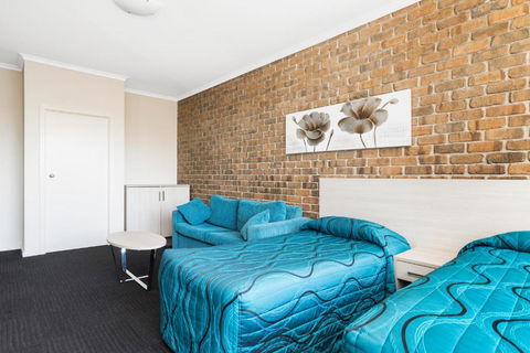 Marion Motel And Apartments - New South Wales Tourism  3