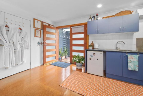 Marche Home Stay, Immaculate Presentation, Private & Relaxing - New South Wales Tourism  2