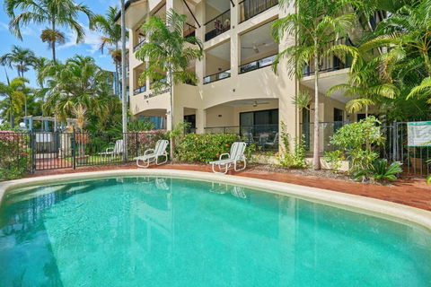 Mediterranean Beachfront Apartments - New South Wales Tourism  0