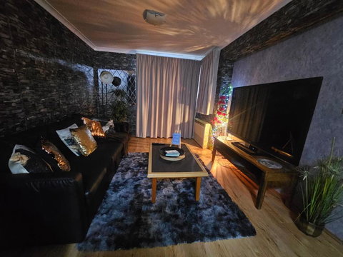 Melville Oasis - New South Wales Tourism  2