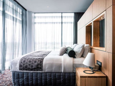 Mercure Sydney Liverpool - New South Wales Tourism  0