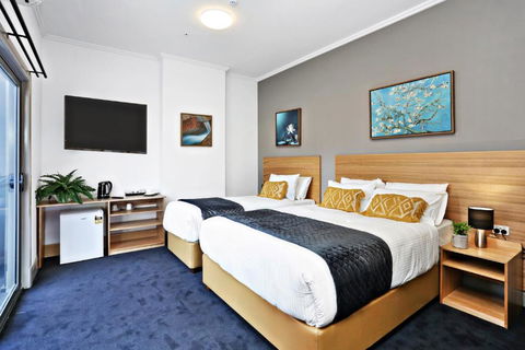 Meridian Hotel Hurstville - New South Wales Tourism  0