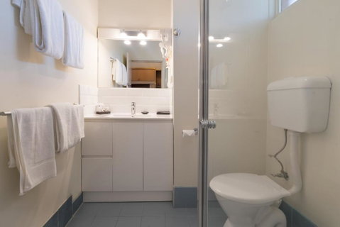 Moe Parklands Motel - New South Wales Tourism  3