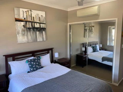 Modern Beach Apartment - New South Wales Tourism  2