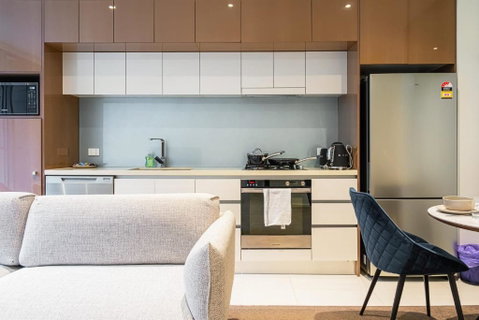 Modern Urban Retreat 1BR Apt Near Chatswood - New South Wales Tourism  3