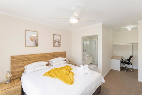 Morview Holiday Homes-Implala - New South Wales Tourism  3