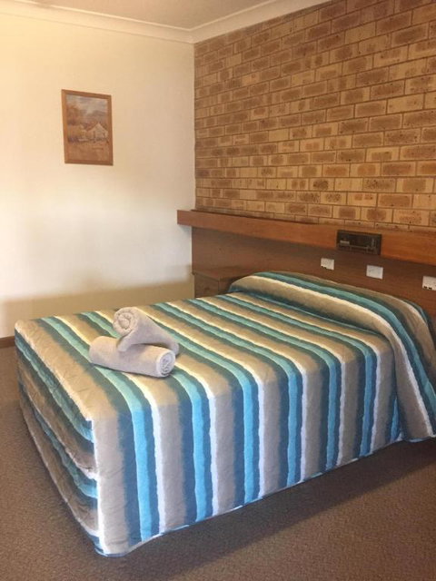 Nanango Fitzroy Motel - New South Wales Tourism  3