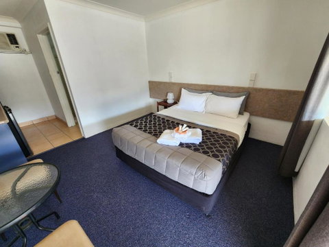 Nanango Star Motel - New South Wales Tourism  0
