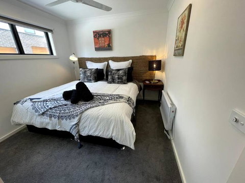 New & Adorable Unit Close To The Beach - New South Wales Tourism  0