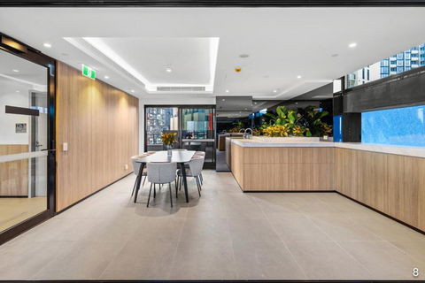 NEW Chic Stature Southbank 2 Bd - New South Wales Tourism  2