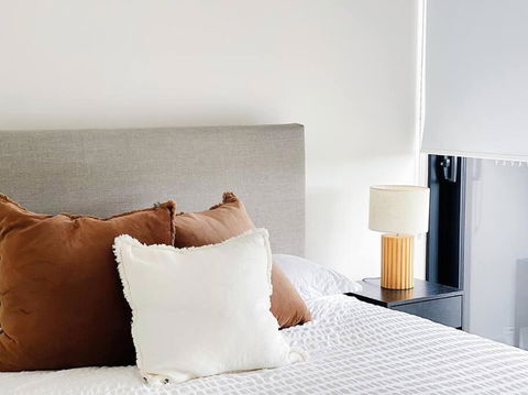 New Modern Apartment Next To Westfield Chermside - New South Wales Tourism  3