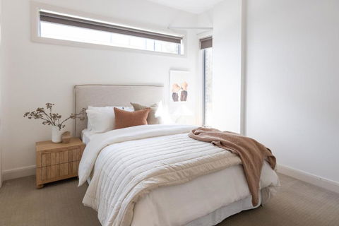 NEW Pleasant View Stays TORQUAY - New South Wales Tourism  3