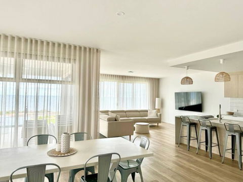 North Beach Hamptons - New South Wales Tourism  0