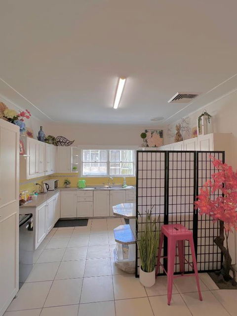 North Ryde Guesthouse - New South Wales Tourism  3