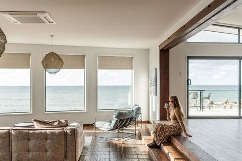 Novo Luxury Apartment Penguin Accommodation Itas - New South Wales Tourism  1