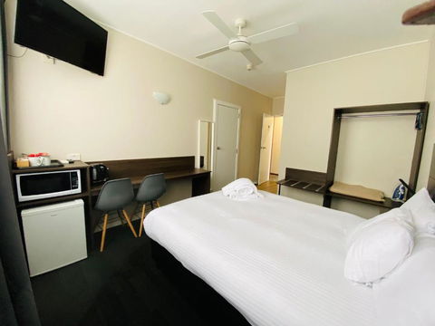 Nowra Motor Inn - New South Wales Tourism  2