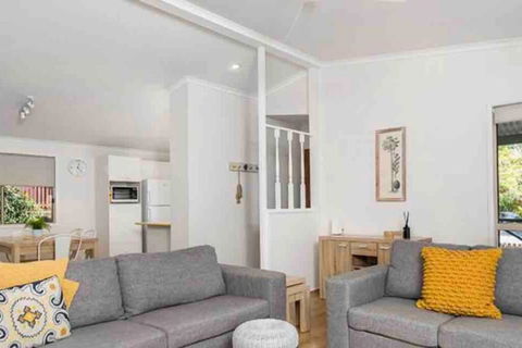 NORTH BYRON BEACH HOUSE Surf Sun Sand - New South Wales Tourism  1