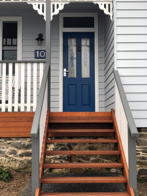 Number 10 -King Bed With Breakfast - New South Wales Tourism  3