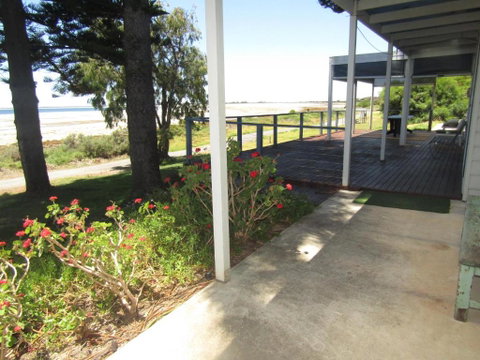 Ocean Devotion - Point Turton - New South Wales Tourism  1