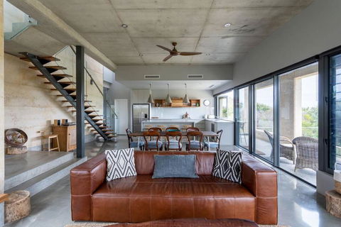 Oceanic I Private Properties - New South Wales Tourism  2