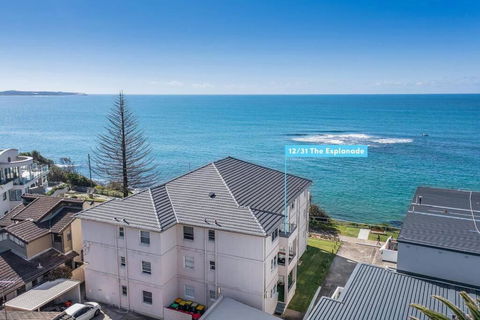 On The Esplanade - Close To Beach & Cronulla Mall With Aircon - New South Wales Tourism  3