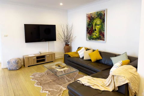 On The Esplanade - Close To Beach & Cronulla Mall With Aircon - New South Wales Tourism  1